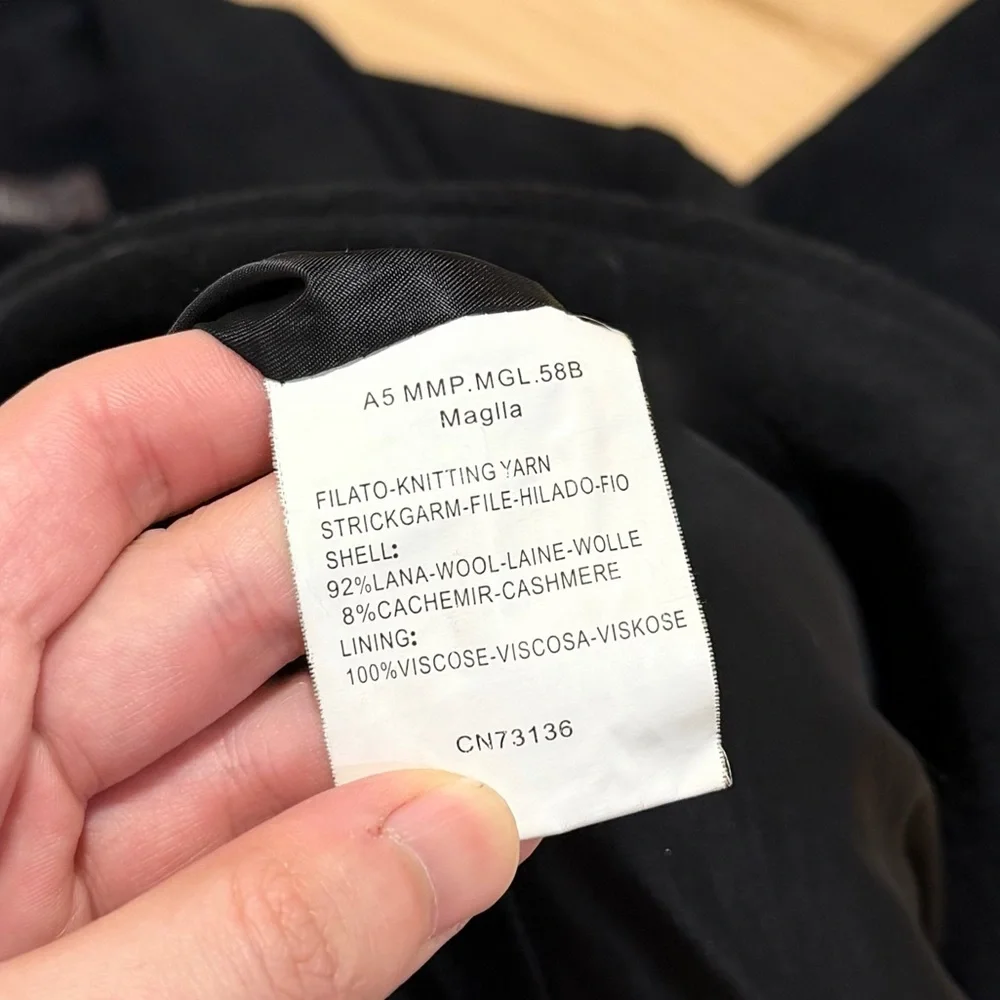 MaxMara Women’s Wool Trench Coat - Picture 4 of 4